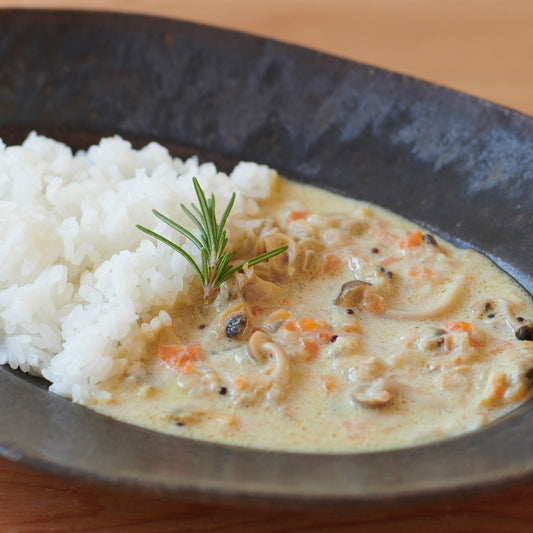 歯列矯正中のカレーライフの救世主!「あさりのホワイカリー」のご紹介